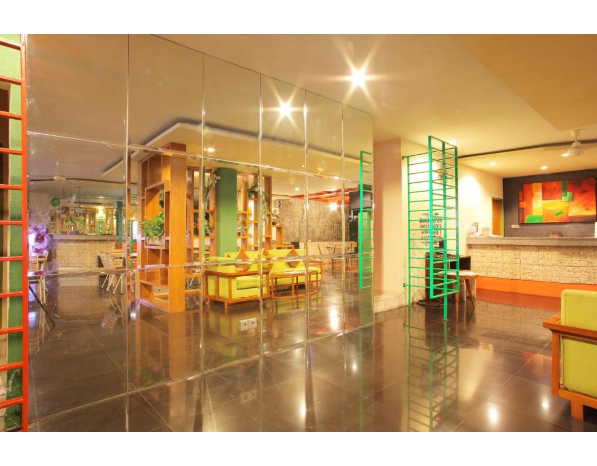 Spazzio Bali Hotel Kuta Lombok Exteriör bild