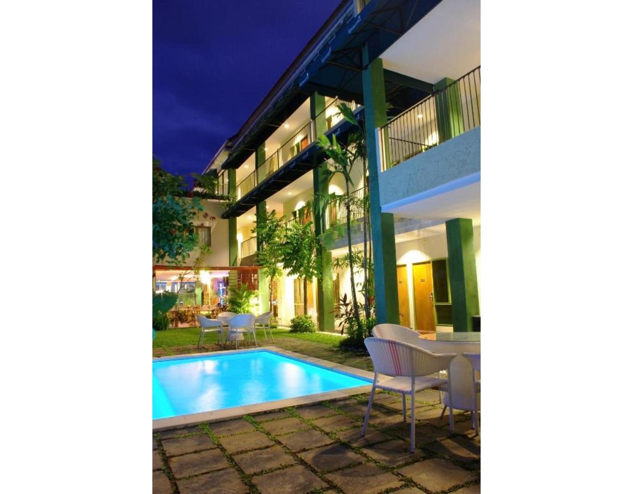 Spazzio Bali Hotel Kuta Lombok Exteriör bild