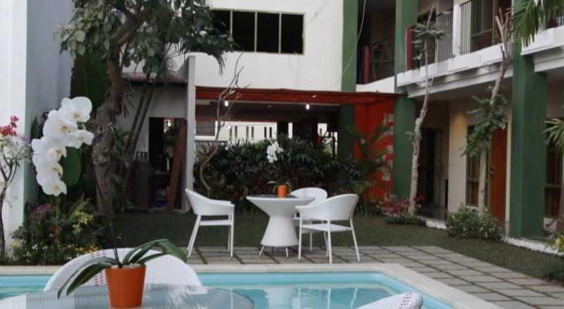 Spazzio Bali Hotel Kuta Lombok Exteriör bild